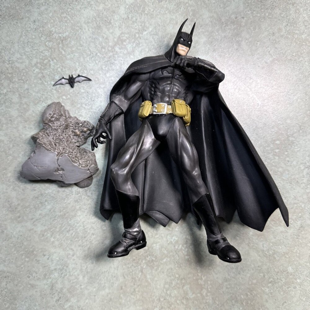 Batman Kia Asamiya Wave 2 BATMAN 7" Figure Yamato 2005